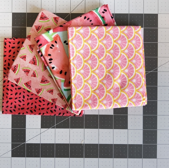 Cotton Quilting Craft Fabric Fat Quarter Bundle Pink Blue Cat Dog Food 35 FQ - Picture 6 of 8